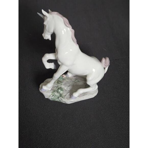 LLadro Privilege "Magical Unicorn" #7697 mint in box NEVER DISPLAYED - Picture 5 of 13
